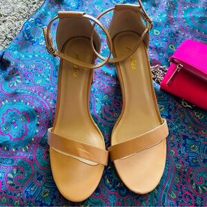 Elegant Tan Ankle Strap Sandals